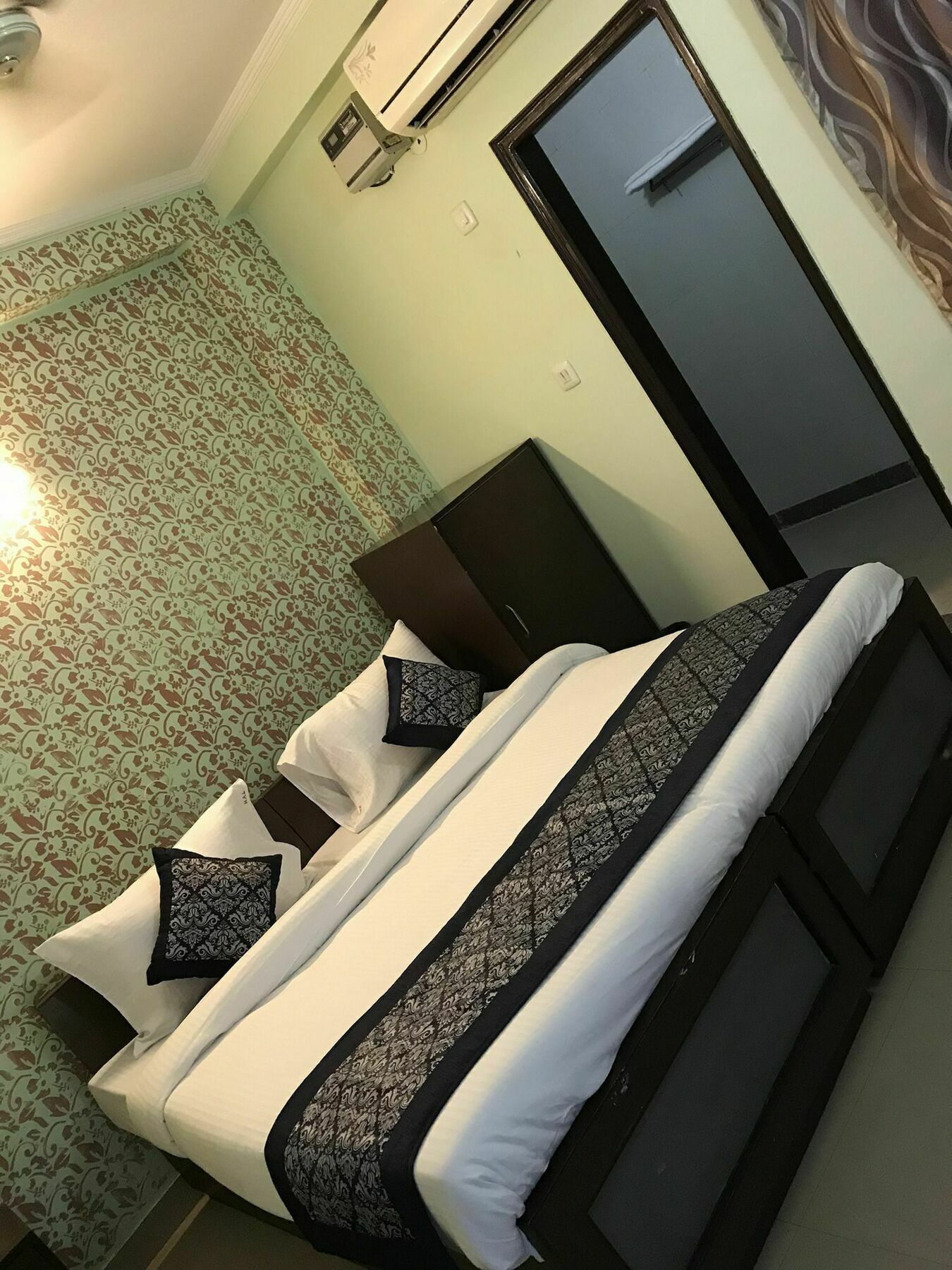 Hotel Aero Look ニューデリー エクステリア 写真